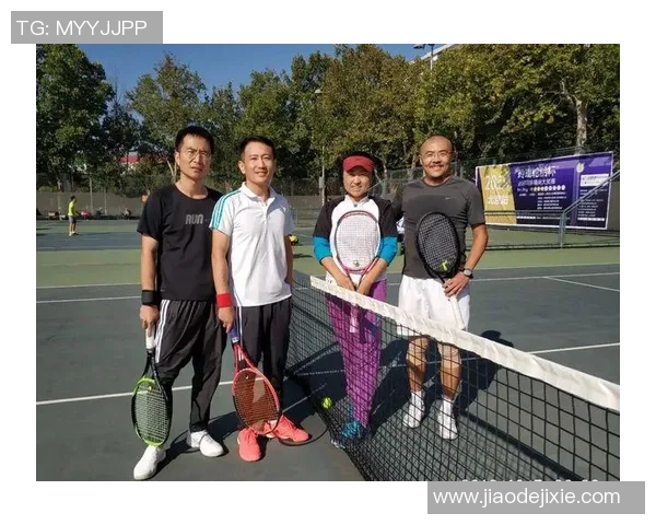 赛后分析：上海网球队与南京网球队默契配合的关键因素与表现探讨